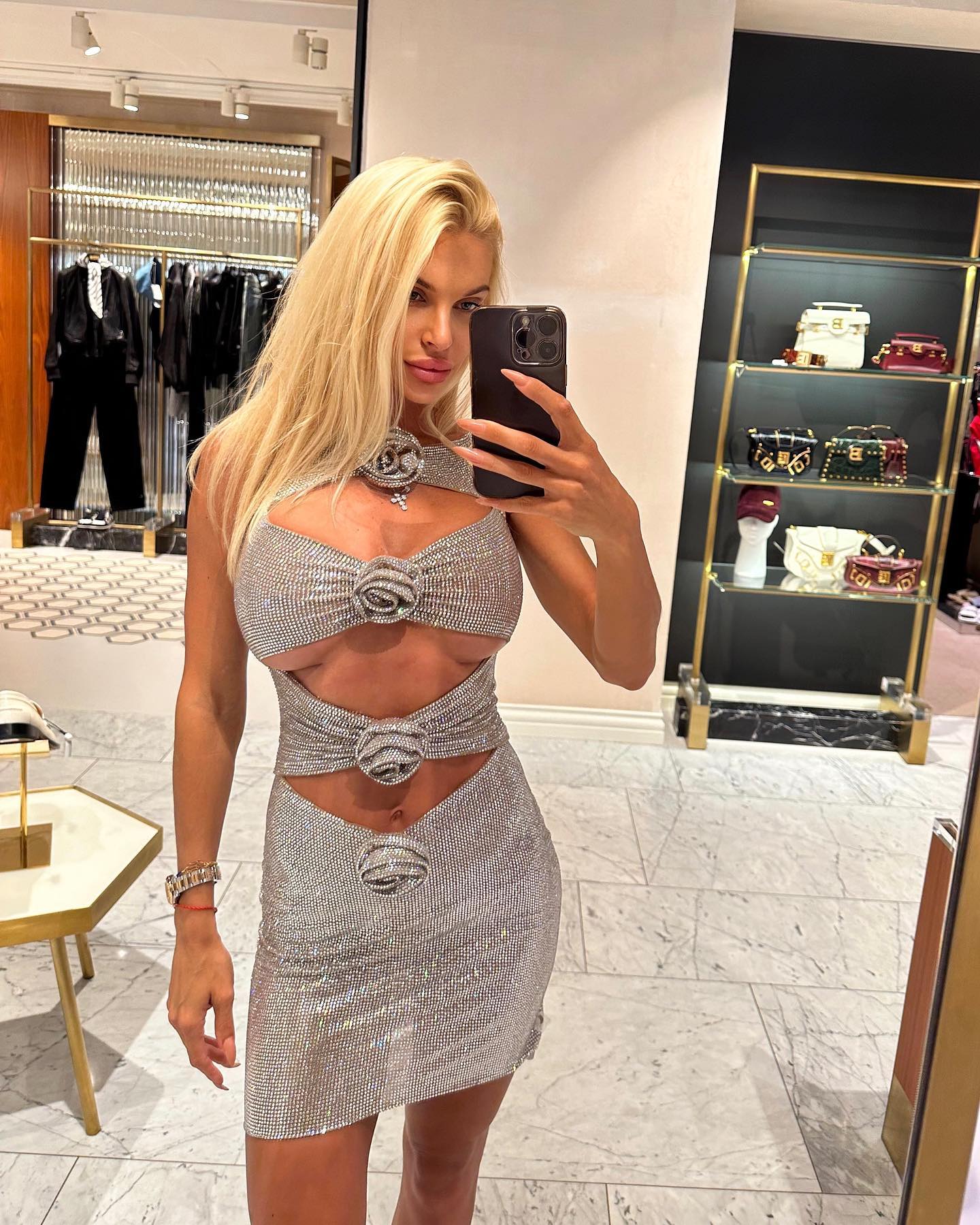 Olya Goncharuk #63961