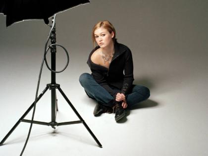 Julia Stiles photo 79323