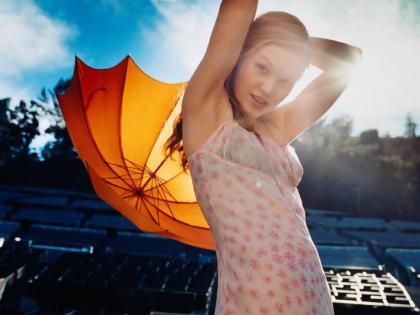 Julia Stiles photo 79331