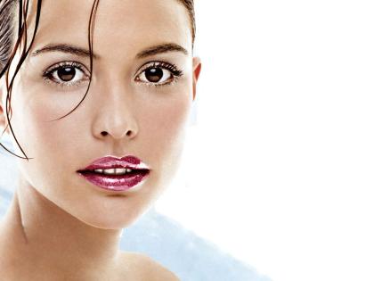 Josie Maran photo 79462