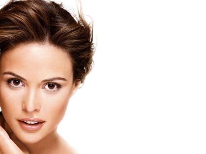 Josie Maran photo 79498