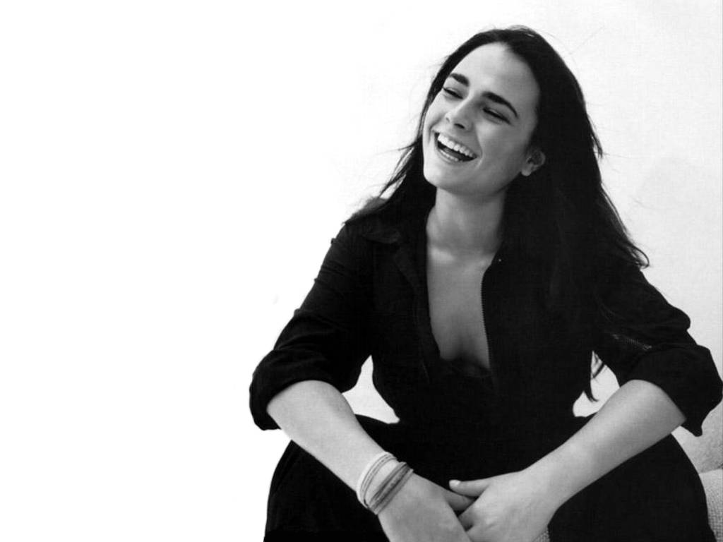 Jordana Brewster #79564