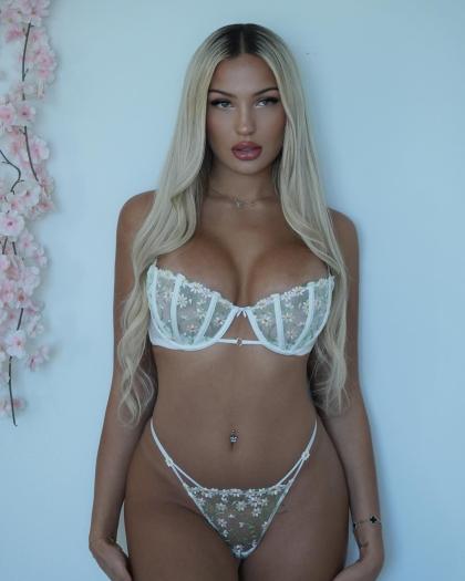 Mila Monet photo 65554