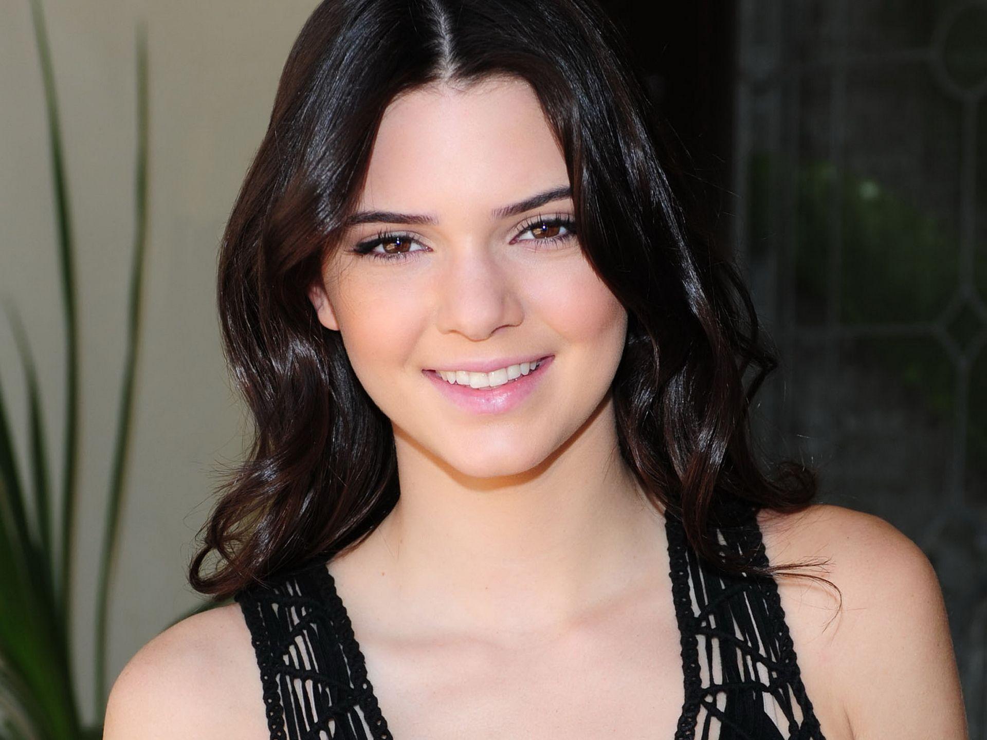 Kendall Jenner #241396