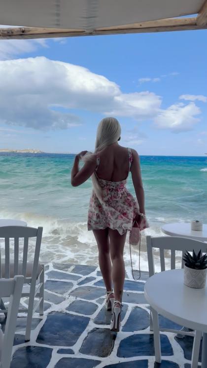 Jelena Unikat photo 681