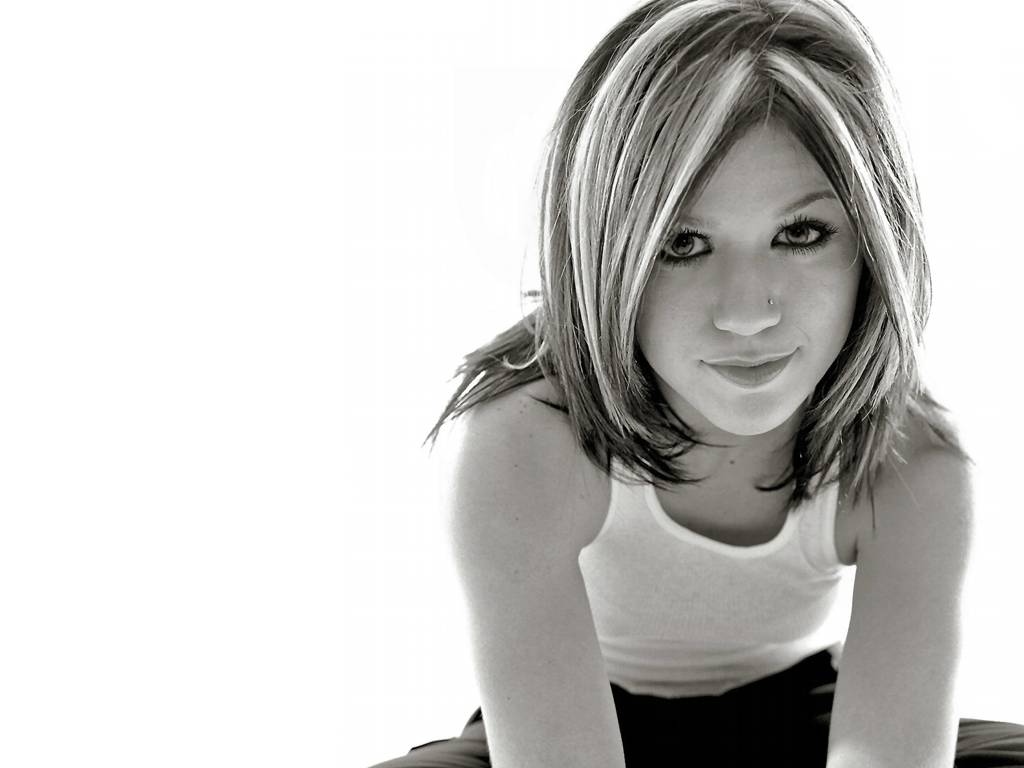 Kelly Clarkson #80729