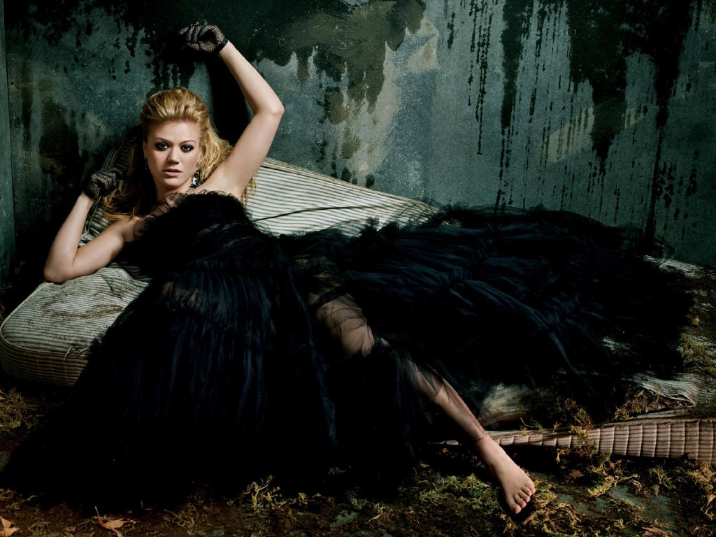 Kelly Clarkson #80766