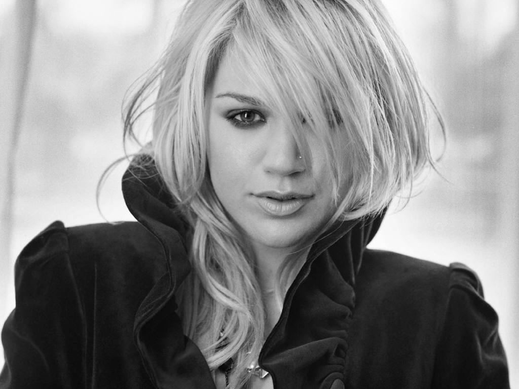 Kelly Clarkson #80784