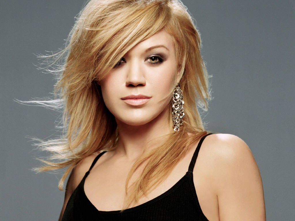 Kelly Clarkson #80805