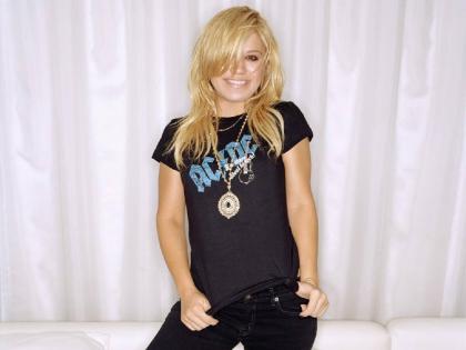Kelly Clarkson photo 80752