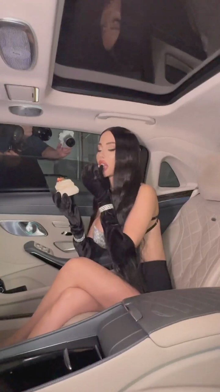 Angelina Brezhenskaya #31813