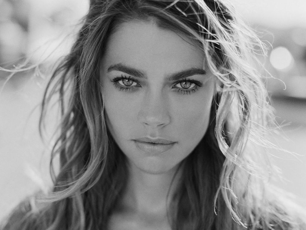 Denise Richards #73920