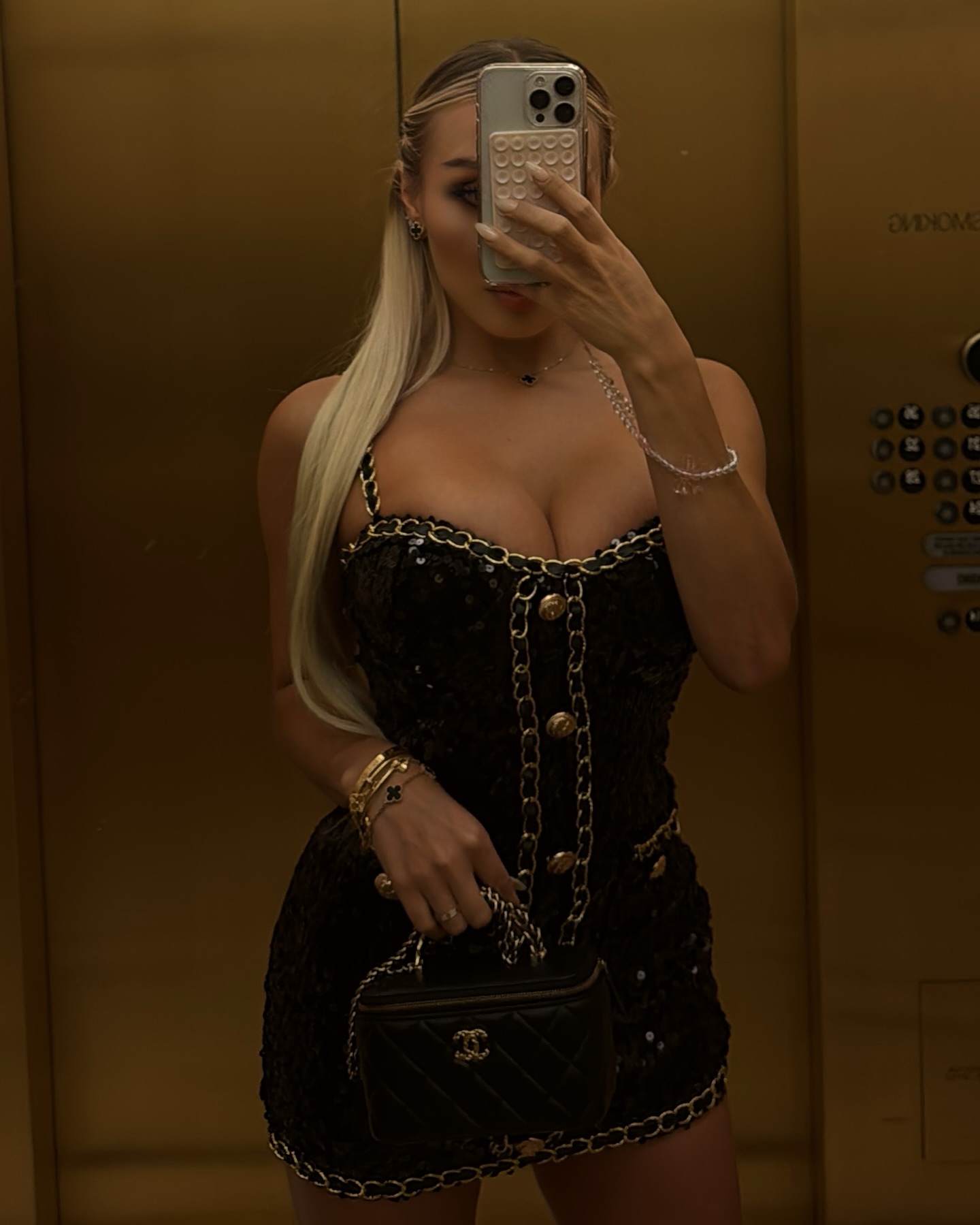 Daniella Chávez #201684