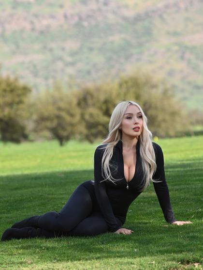 Daniella Chávez photo 201697