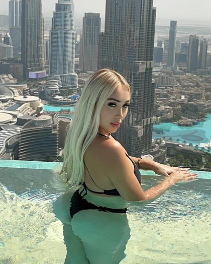 Daniella Chávez photo 201726