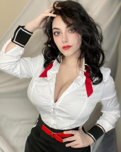 Sofia Mina Delle Cave