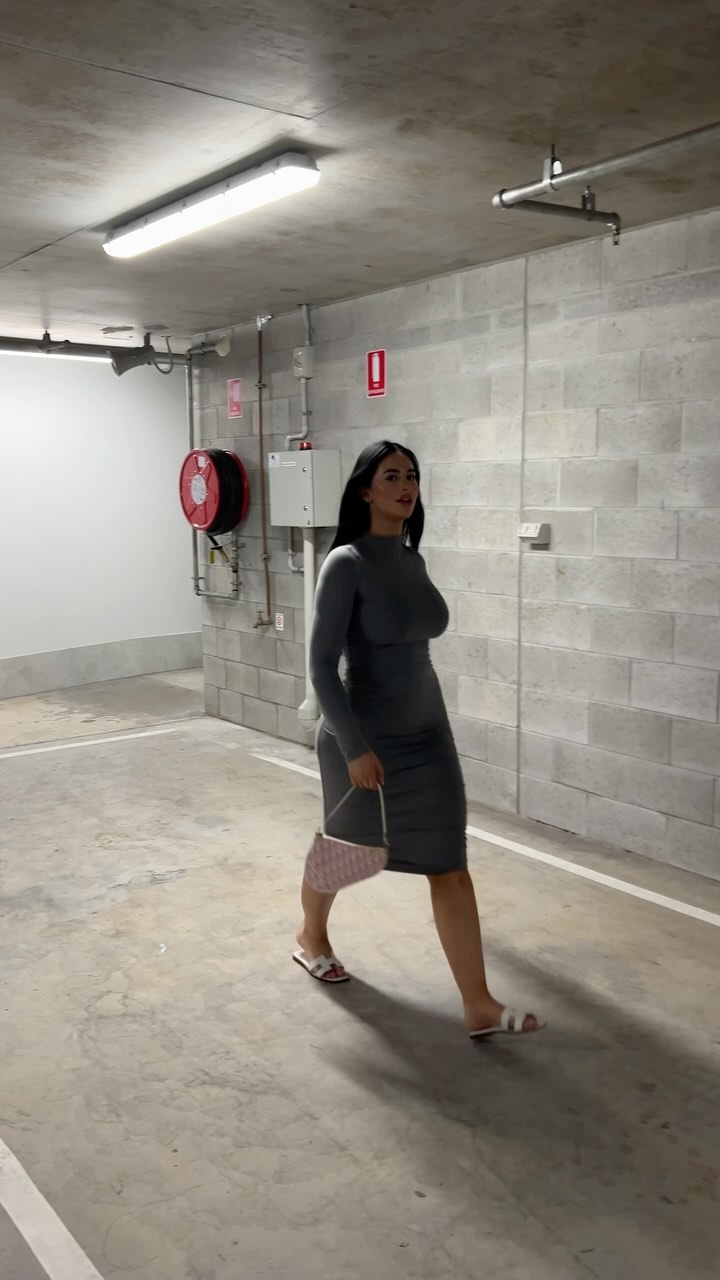 Izzy Belisimo #68654