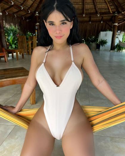 Michelle Rabbit photo 32029