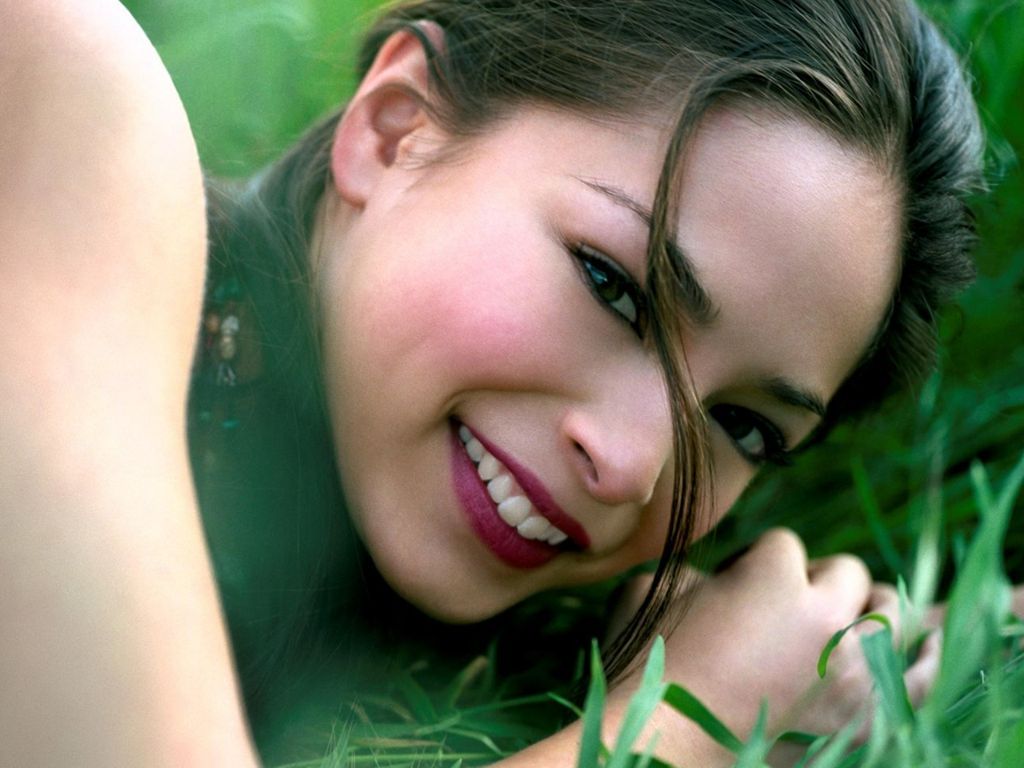 Kristin Kreuk #82162