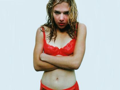 Dominique Swain photo 74148