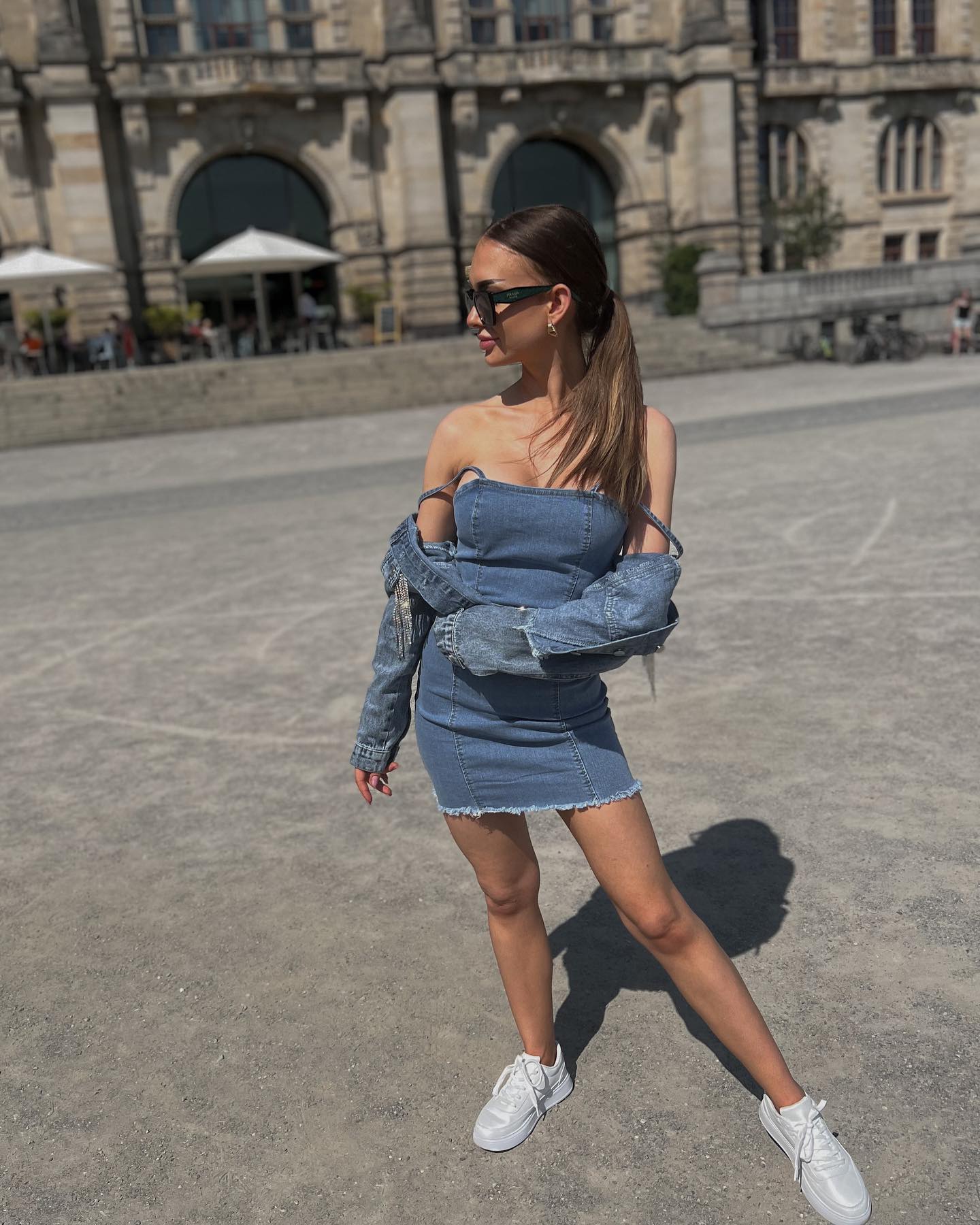 Alicia Celine #70126