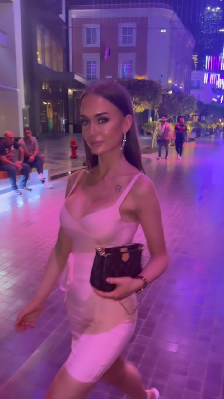 Alicia Celine #70127