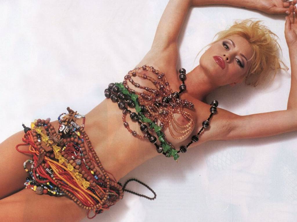 Elenoire Casalegno #74243