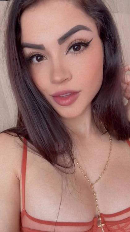 Valentina Garzon photo 4833