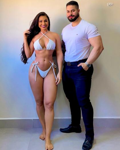 Bella Araujo photo 5080