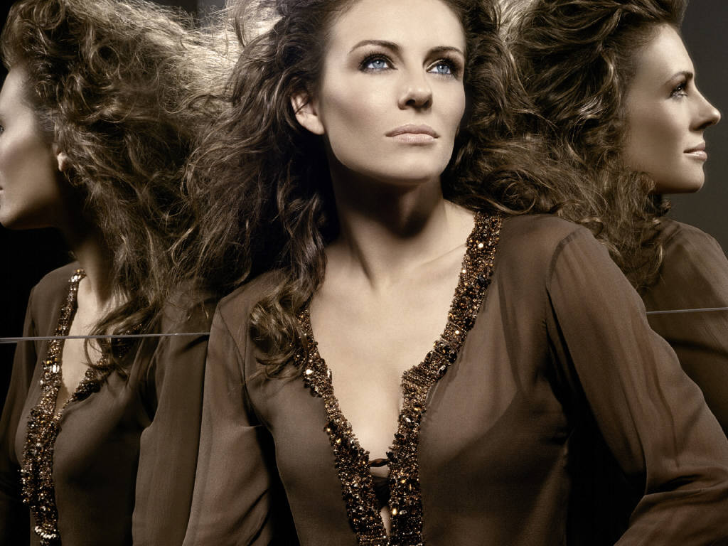 Elizabeth Hurley #74588