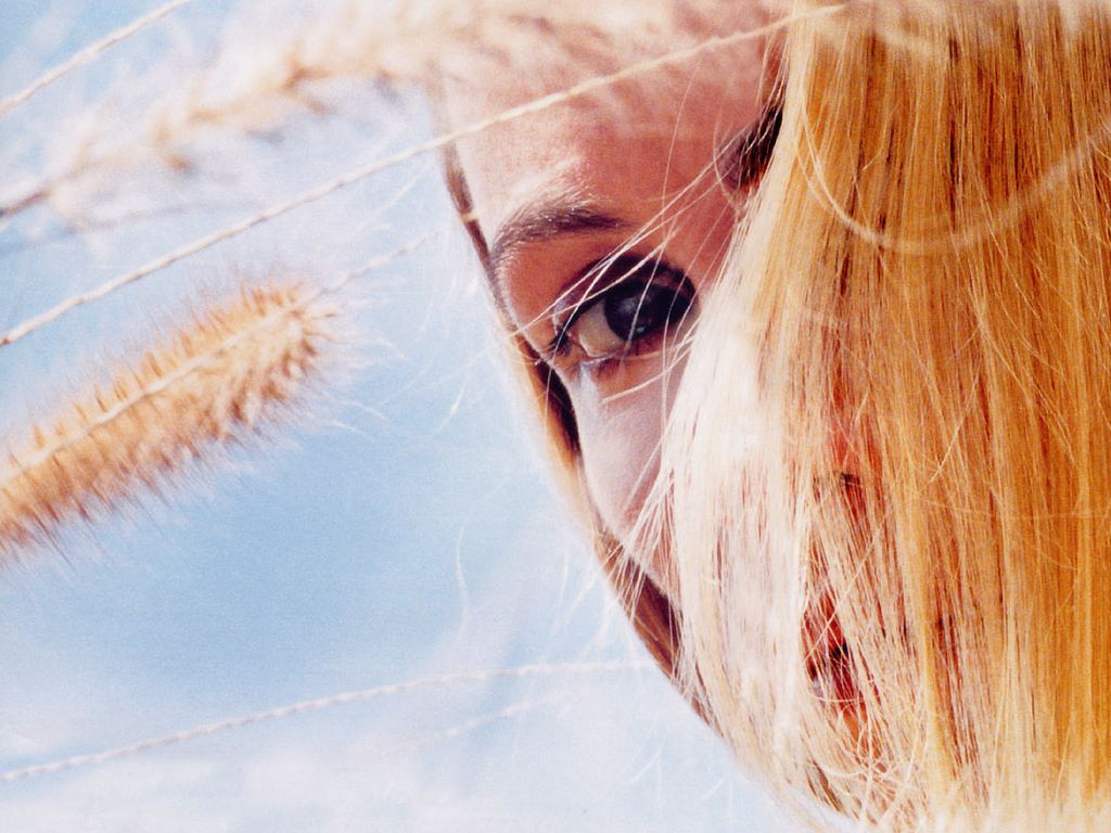 Emmanuelle Beart #75074